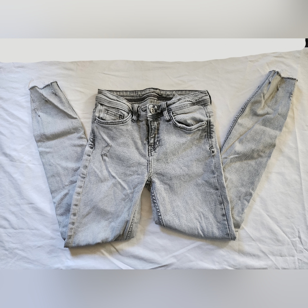 Zara Basic Light Grey Distressed Denim Jeans (sz … - image 3